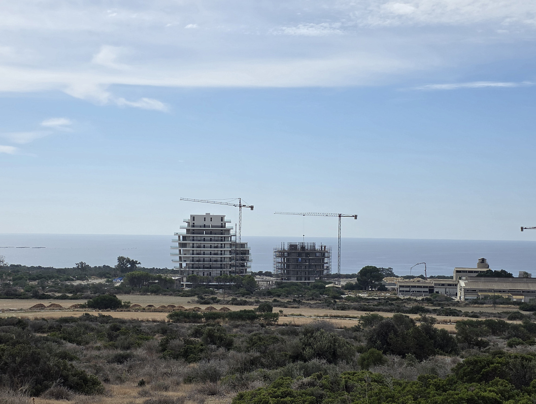 Land in Limassol